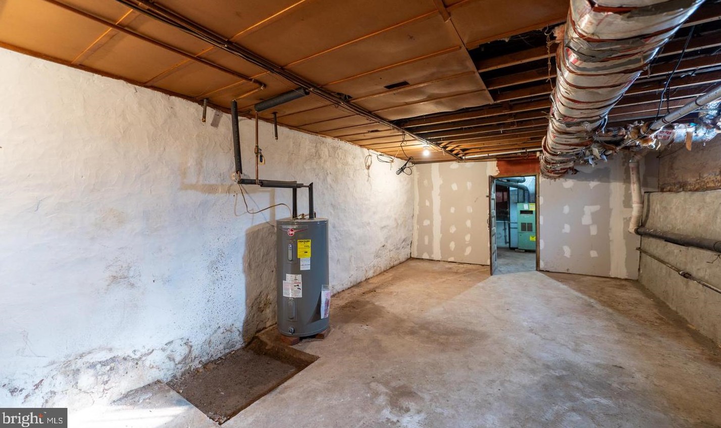 111 Wood St, Norristown PA  19401-3418 exterior