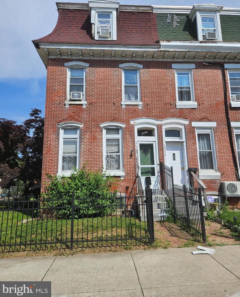 1031 Willow St, Norristown, PA 19401