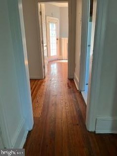 122 Walnut Ave, Ardmore PA 19003-2104 exterior