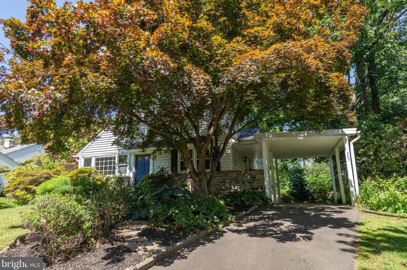 305 Preston Rd, Flourtown, PA 19031