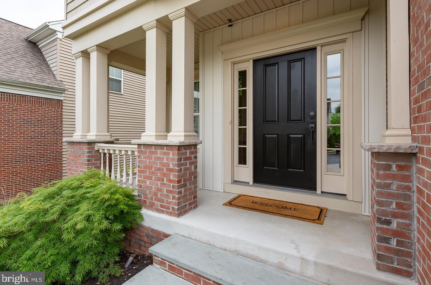 1911 Cori Ln, Blue Bell, PA 19422