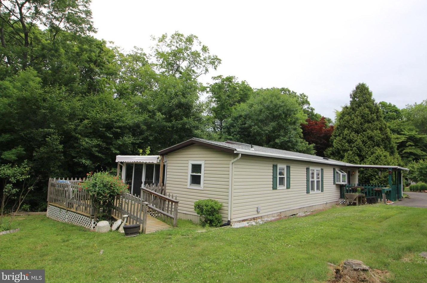 416 Brookview Pl, North Wales, PA 19454