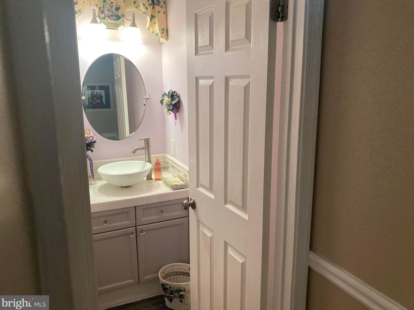 102 Pemberton Ct, North Wales PA 19454-4230 exterior