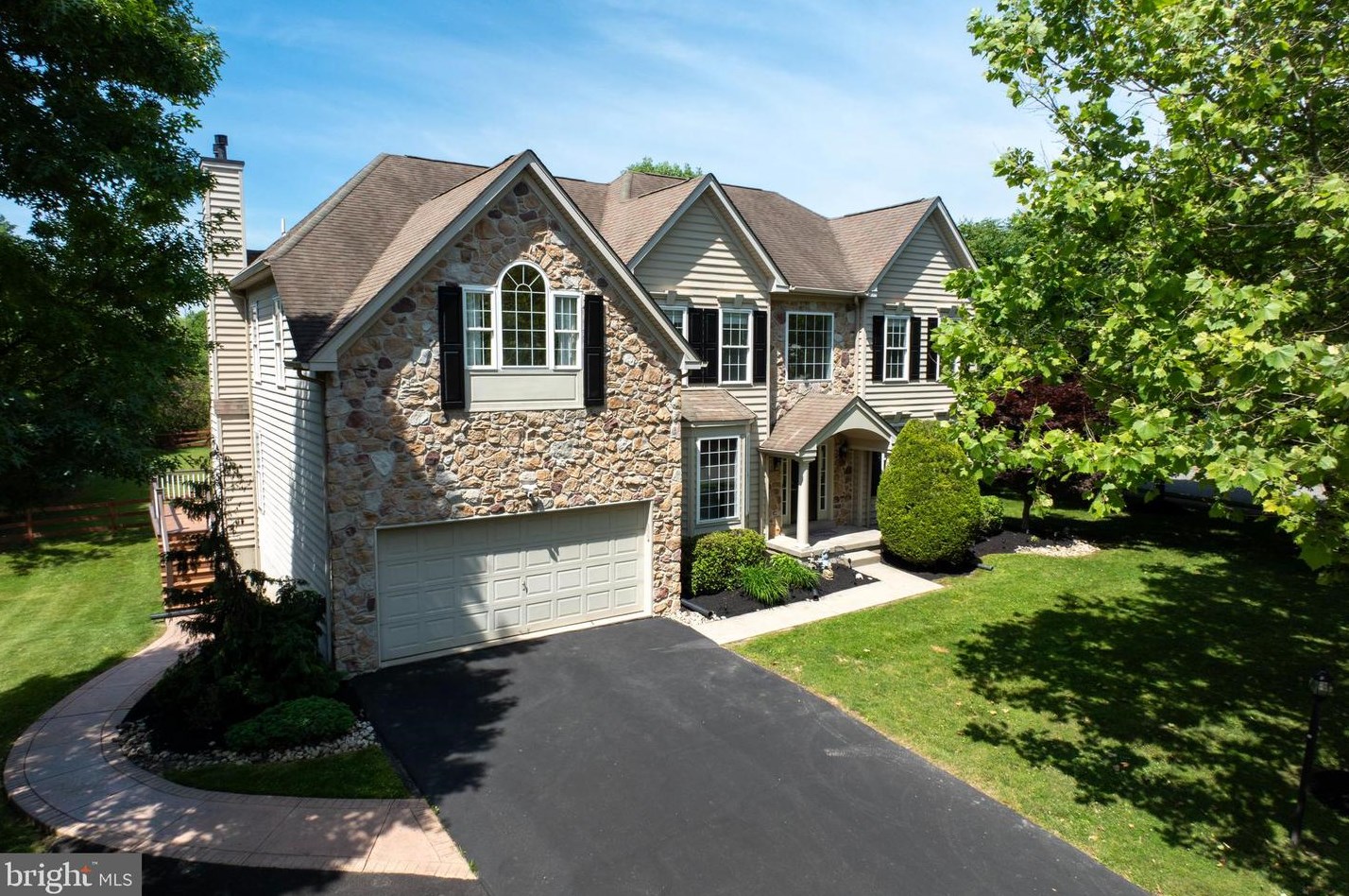 2506 Long Meadow Rd, Lansdale, PA 19446-6086