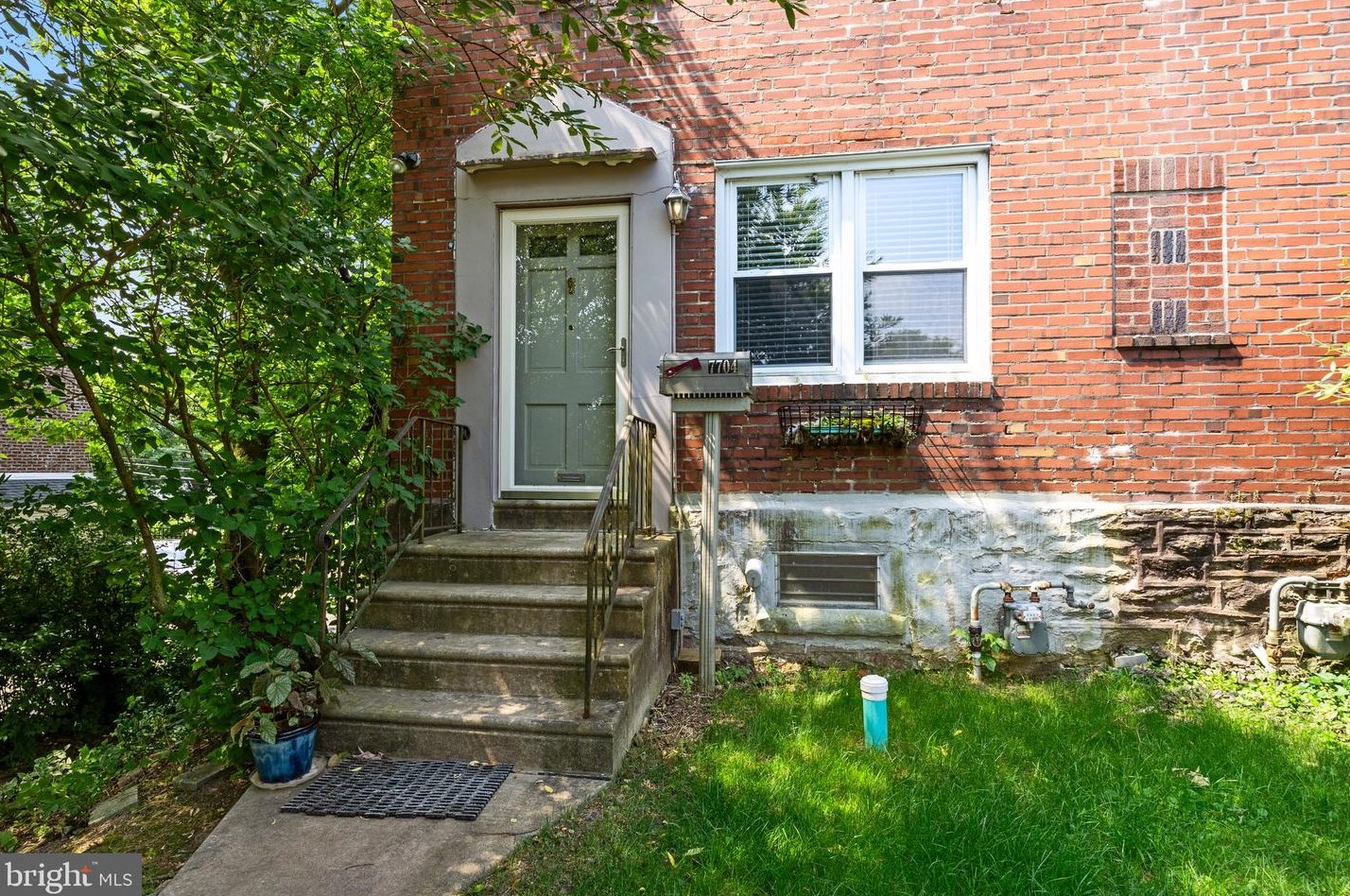 7704 Beech Ln, Ardsley, PA 19038