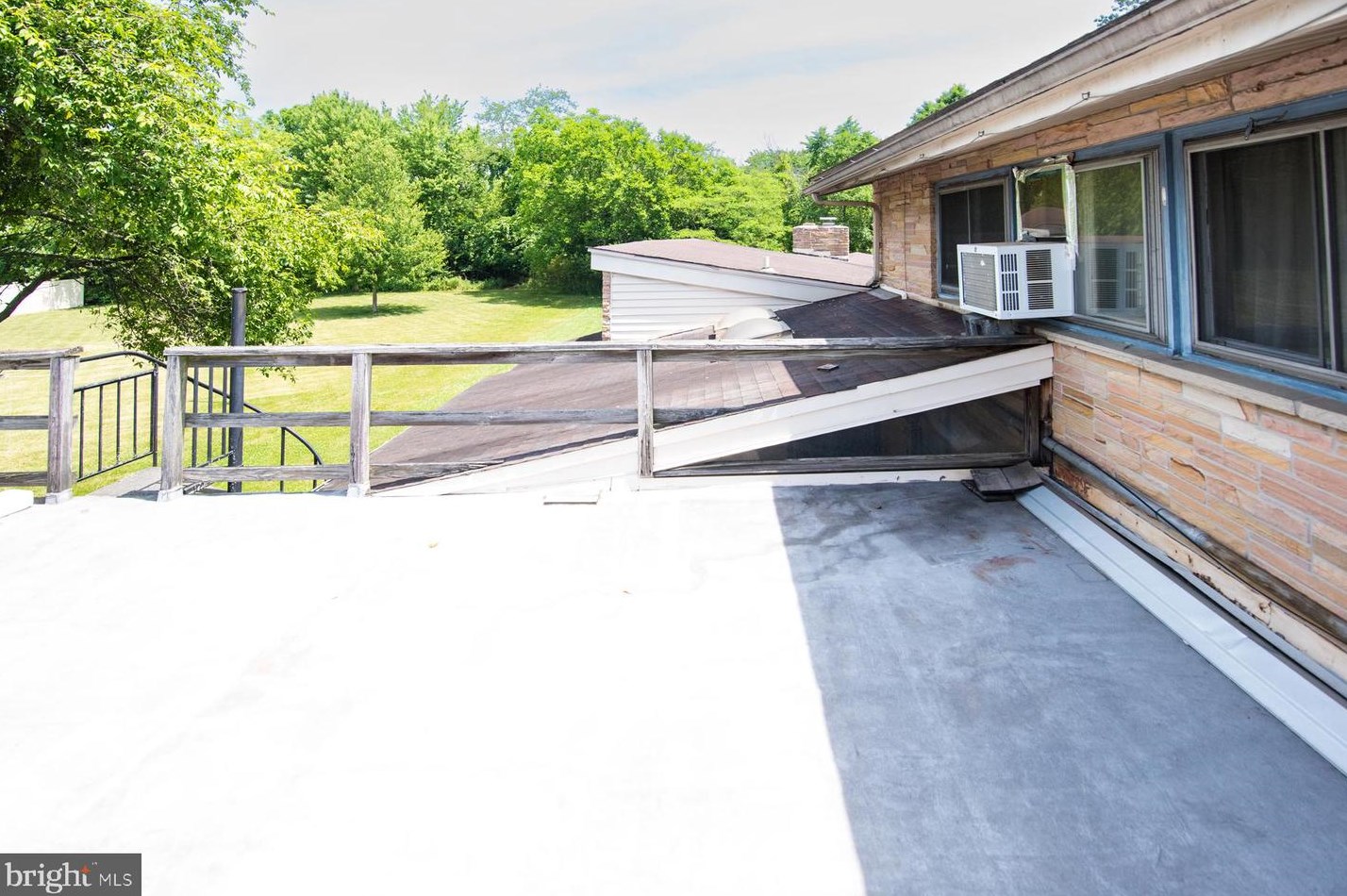 1029 Snyder Rd, Lansdale PA  19446-4609 exterior