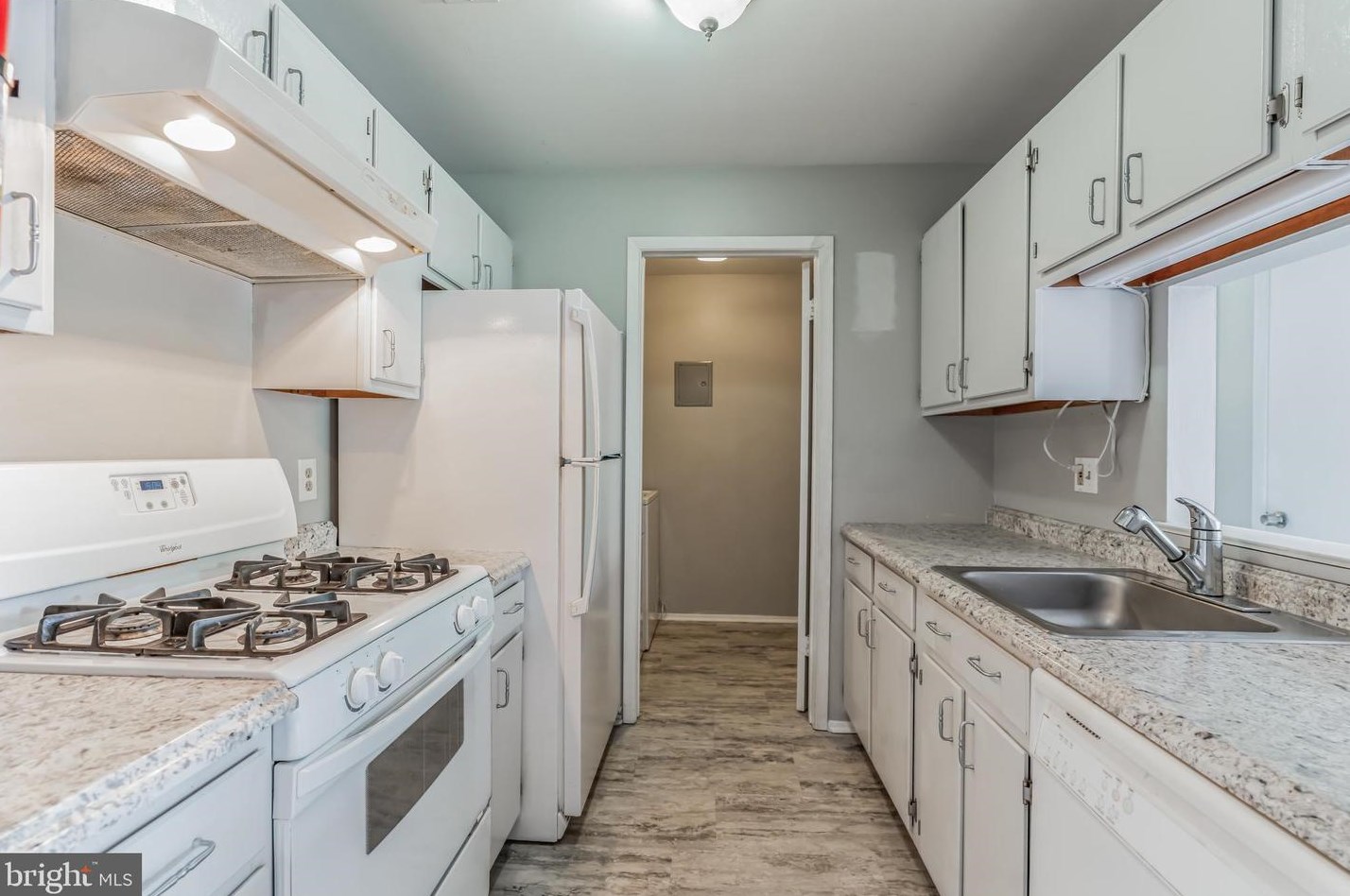 2002 Jefferson Ct, North Wales, PA 19454-1057