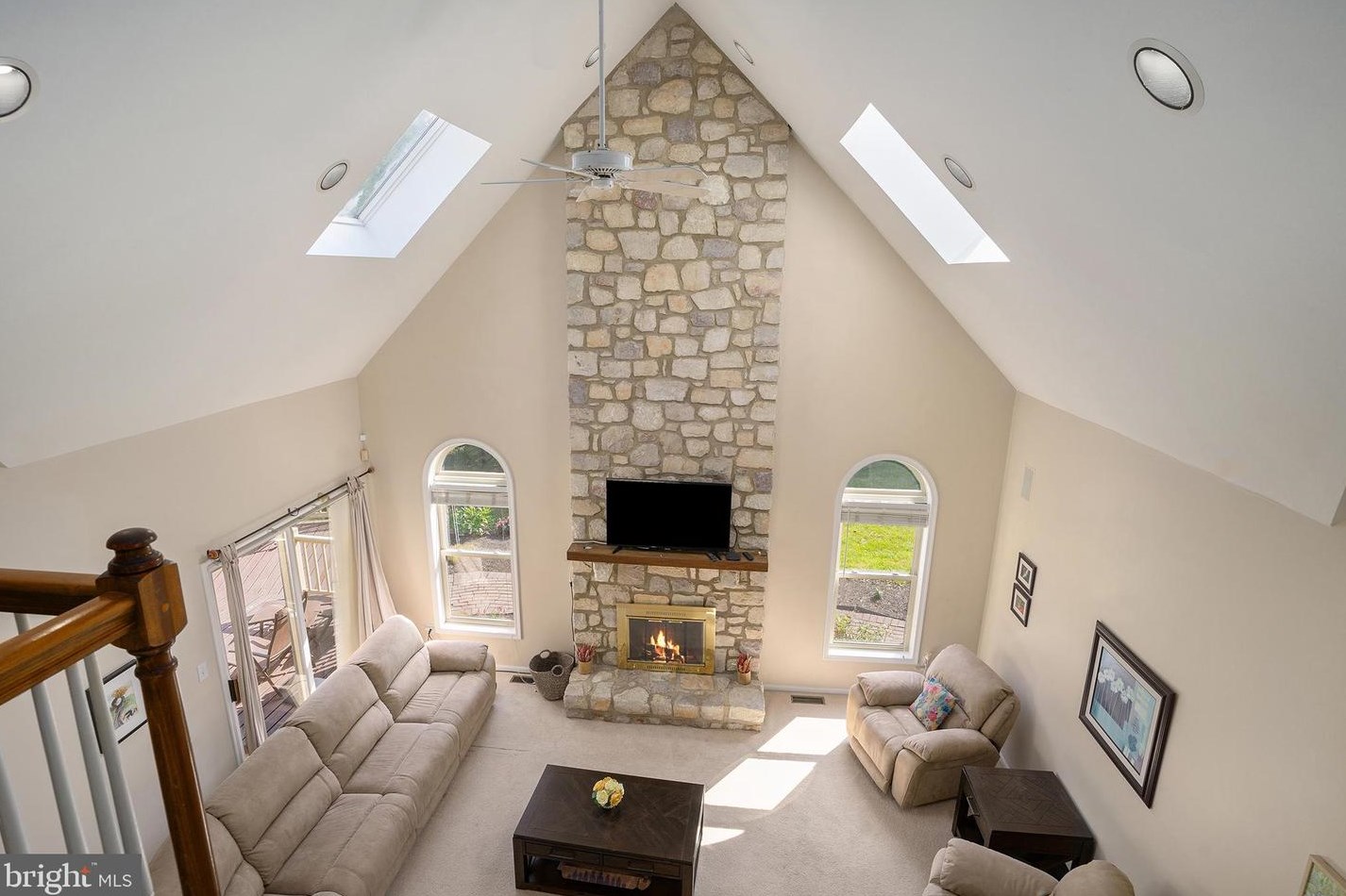 139 Clover Leaf Ln, North Wales PA  19454-1929 exterior