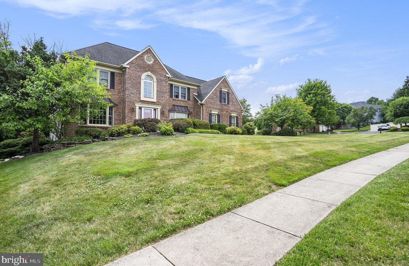 139 Clover Leaf Ln, North Wales PA  19454-1929 exterior