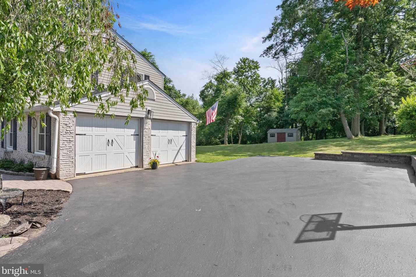630 Bonnybrook Ave, Collegeville PA  19426-1914 exterior