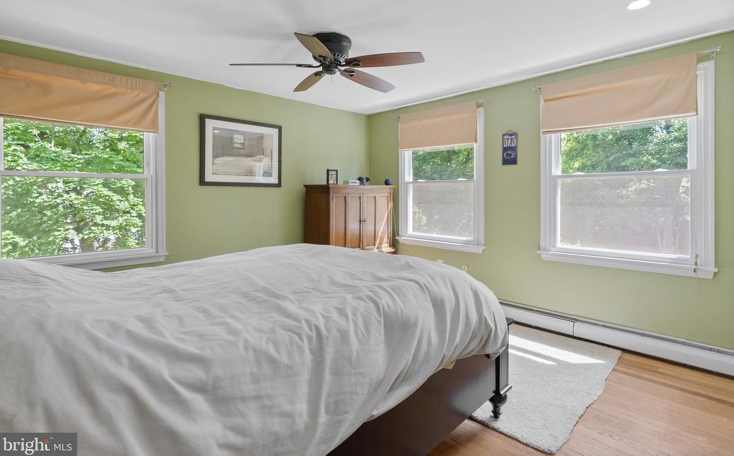 630 Bonnybrook Ave, Collegeville PA  19426-1914 exterior