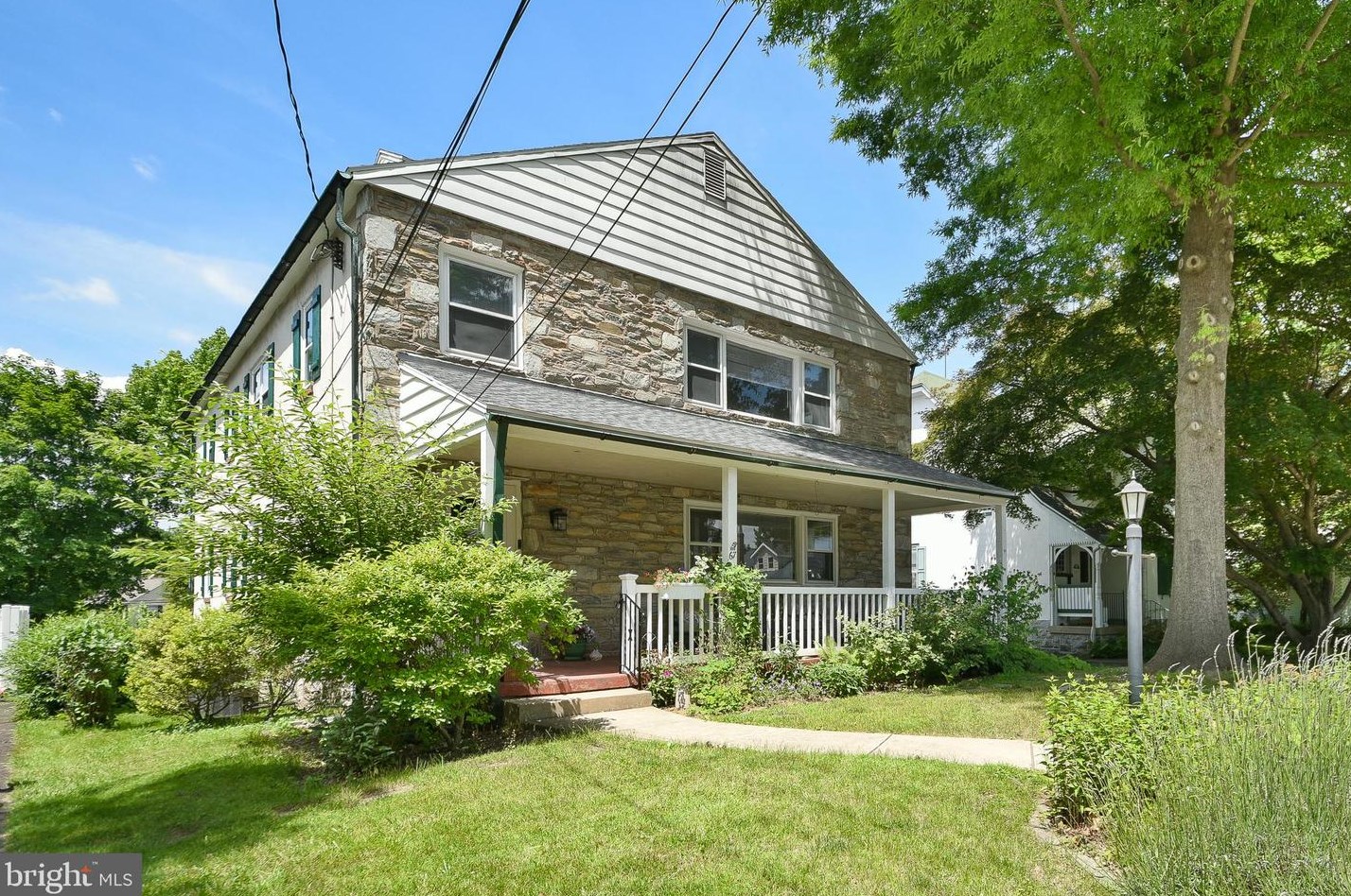 67 Grove Ave, Flourtown, PA 19031-1906