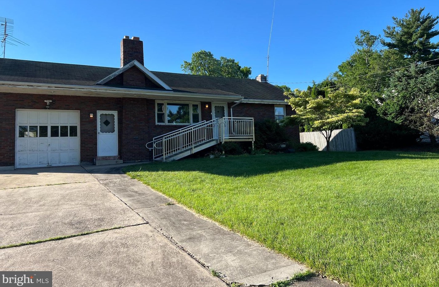 112 Mount Kirk Ave, Norristown, PA 19403-1727