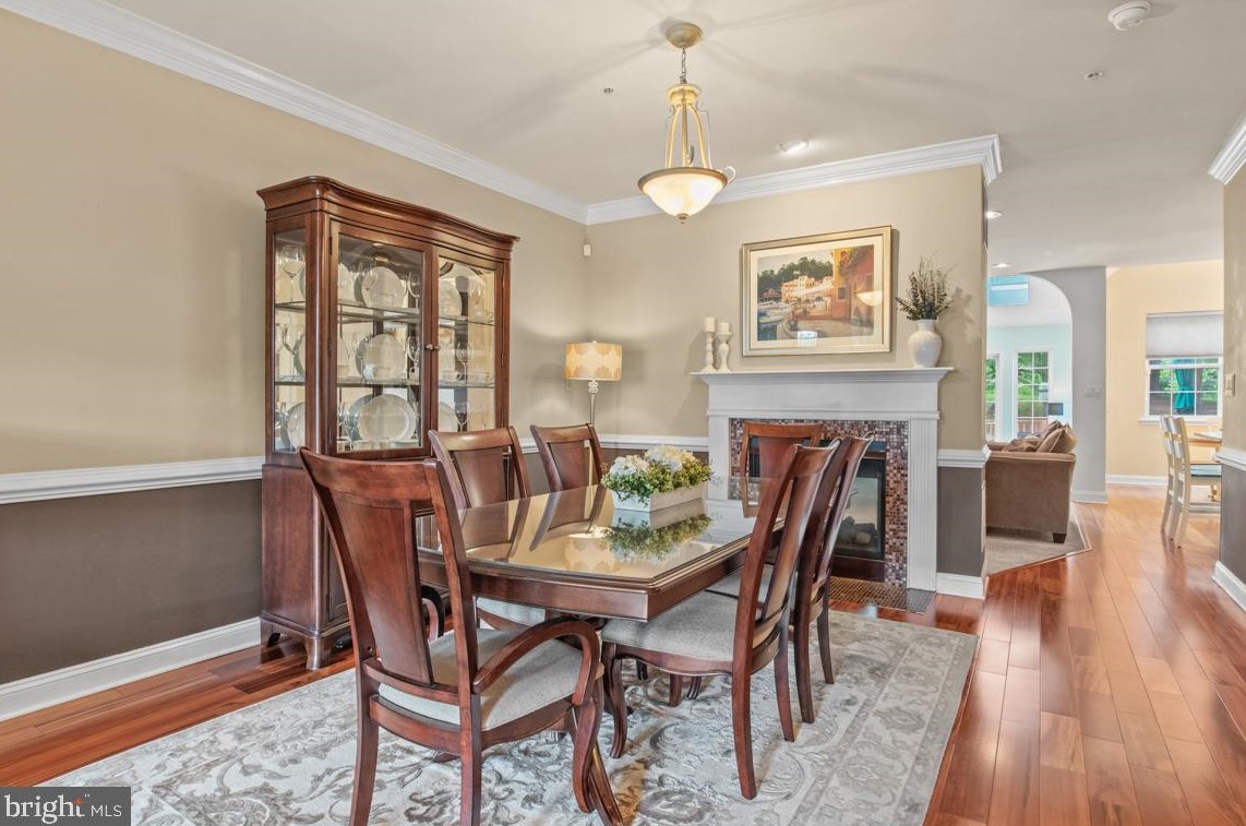 121 Mdw Vw Ln, Lansdale PA 19446-5929 exterior