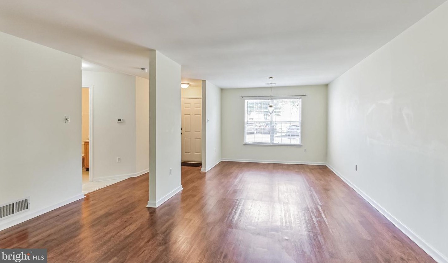 7102 Union Ct, North Wales, PA 19454-3762