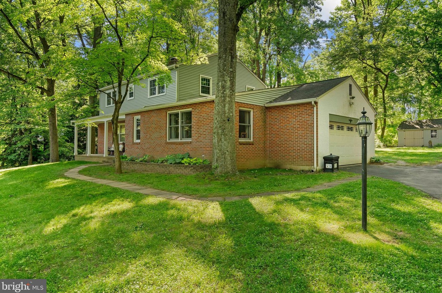 2222 Oak Ter, Lansdale, PA 19446-6005