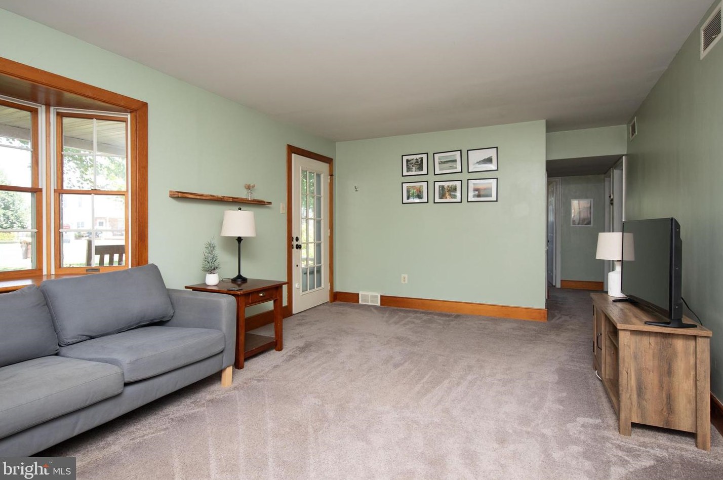 307 Crestview Rd, Lansdale PA 19446-2908 exterior