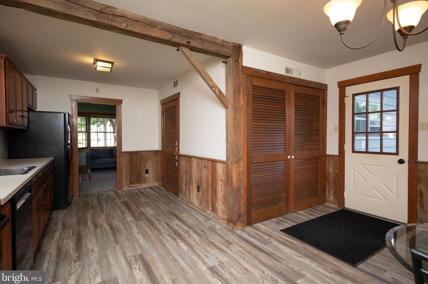 307 Crestview Rd, Lansdale PA 19446-2908 exterior