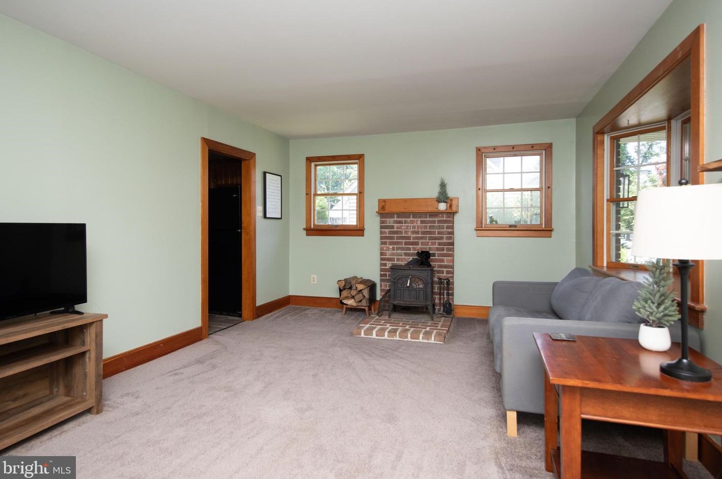 307 Crestview Rd, Lansdale PA 19446-2908 exterior