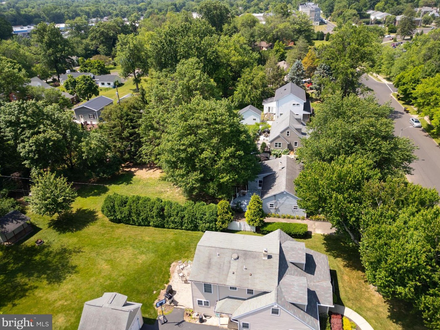 307 Crestview Rd, Lansdale PA 19446-2908 exterior