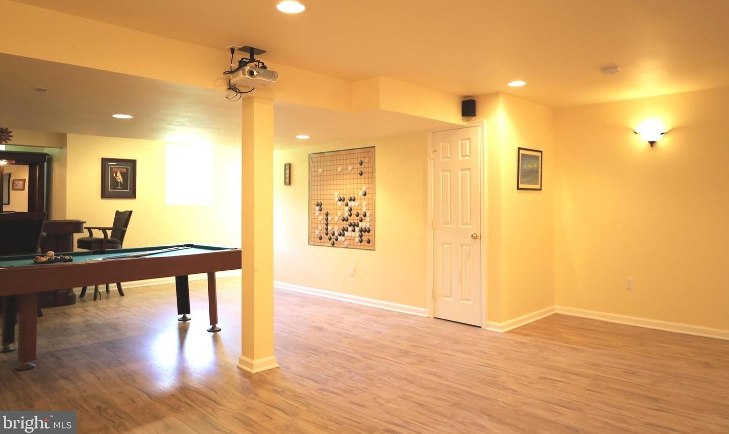 1410 Merlin Cir, Norristown PA  19403-1858 exterior