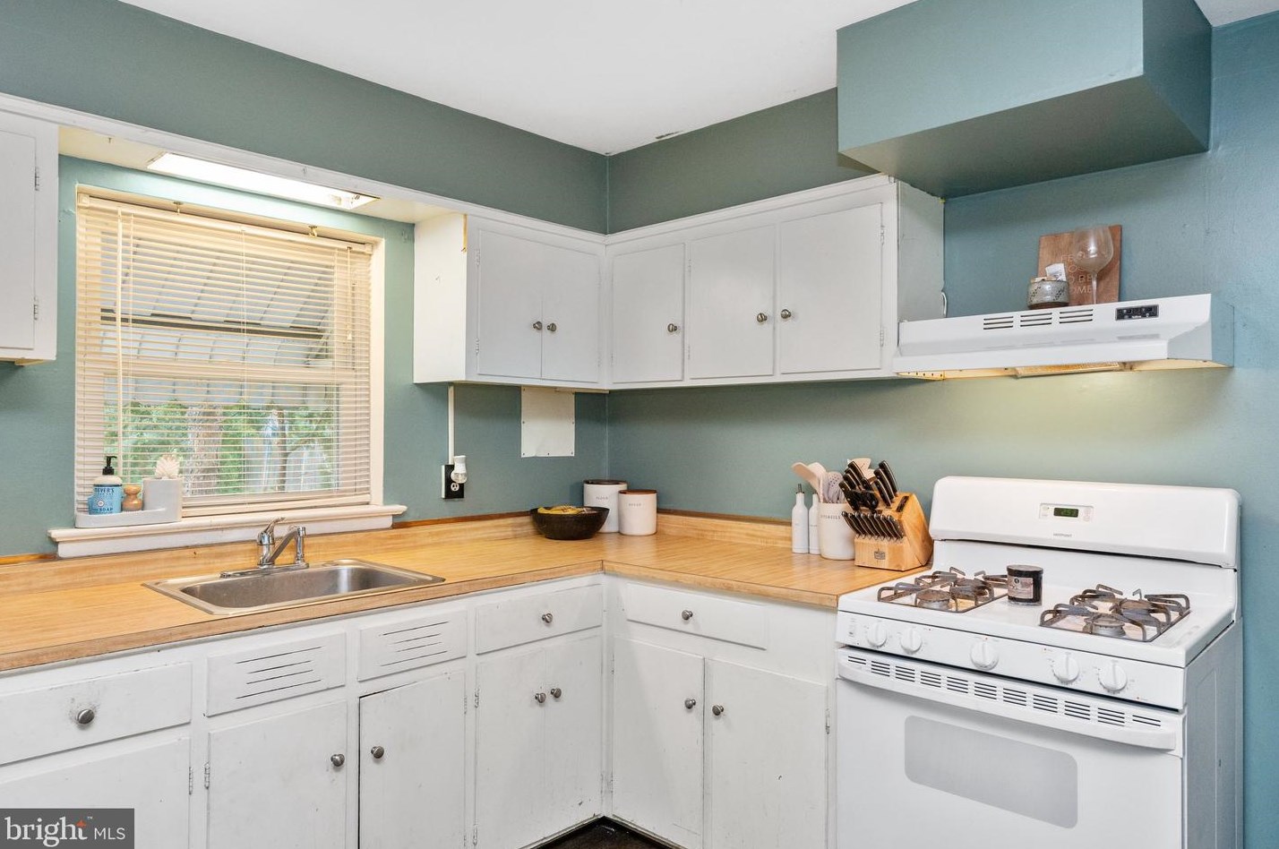 46 7 St, Lansdale PA 19446-2217 exterior