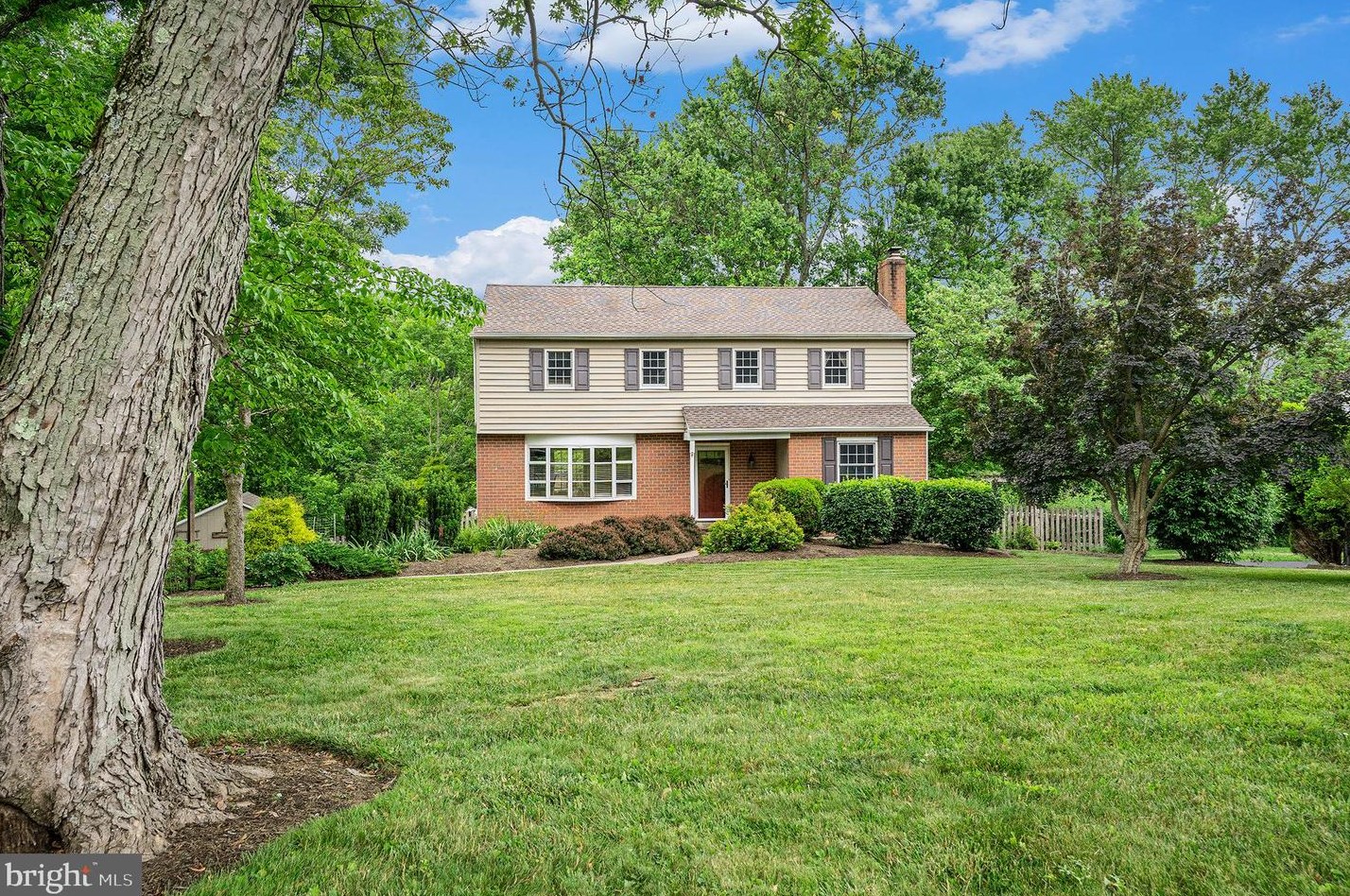 700 Sunnyside Ave, Norristown PA  19403-1821 exterior