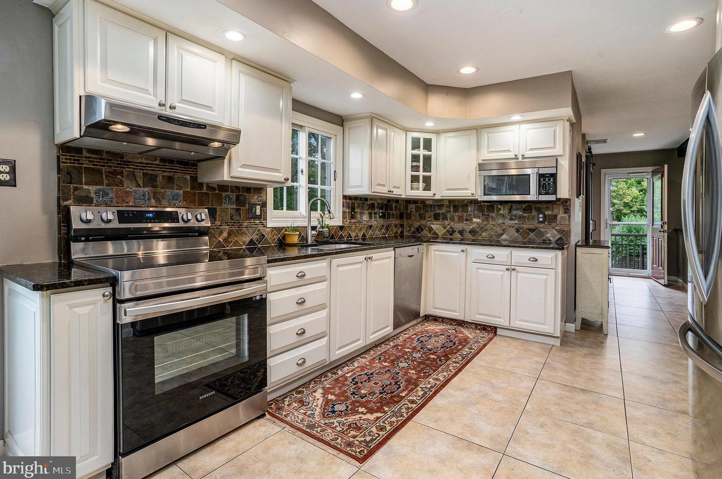 700 Sunnyside Ave, Norristown PA  19403-1821 exterior