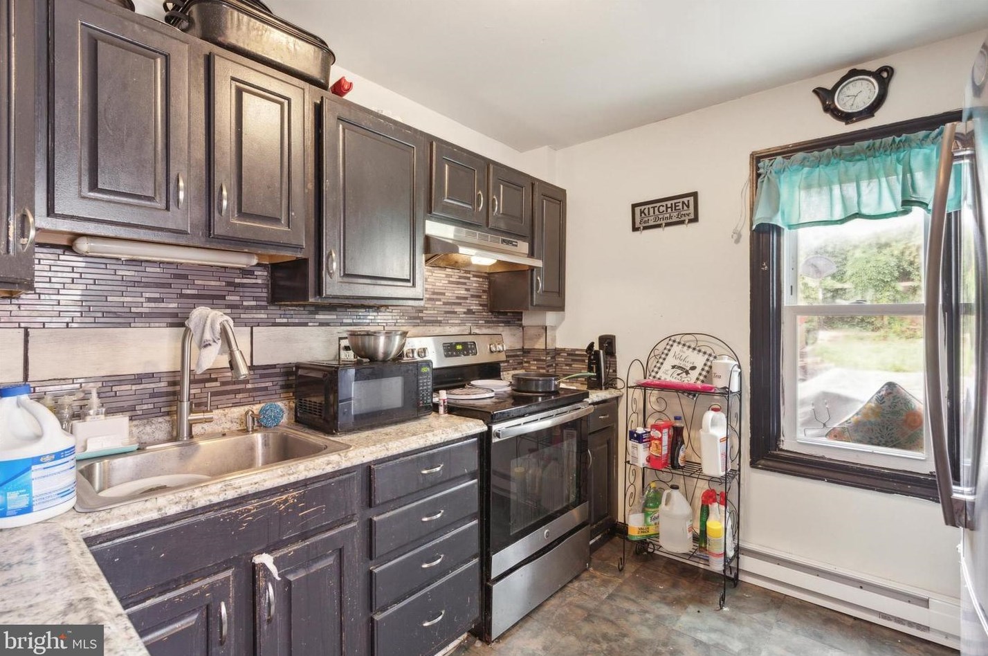 47 Beech St, Pottstown PA 19464-5402 exterior