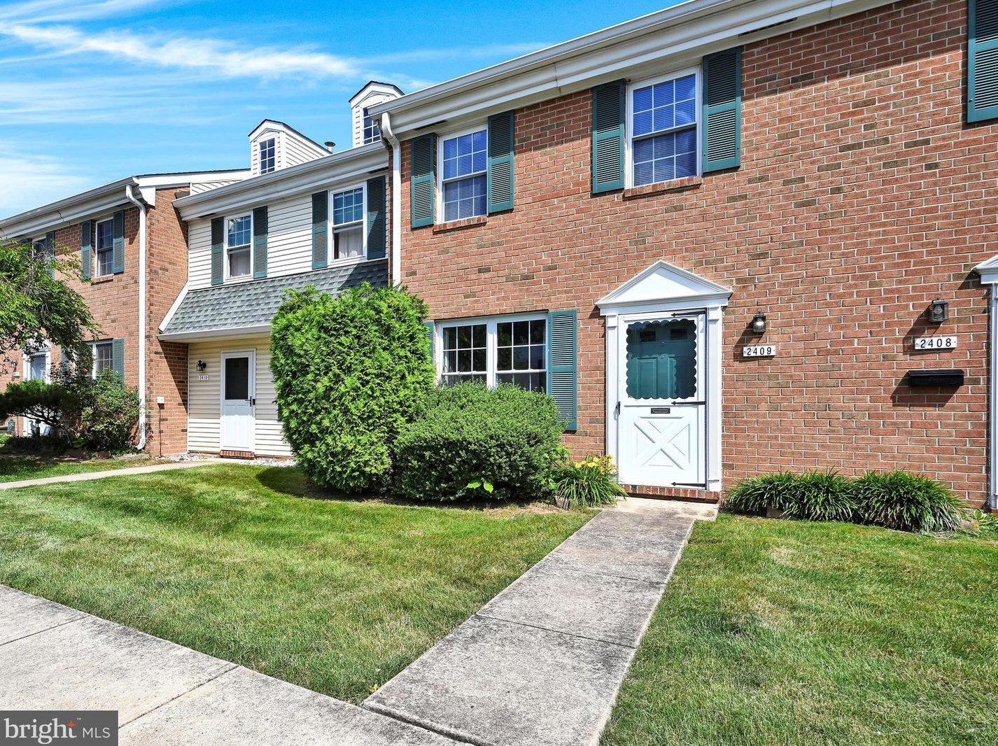 2409 Hillock Ct, Lansdale, PA 19446