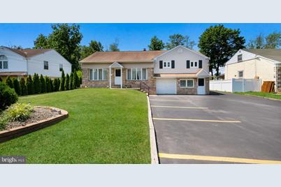 615 W County Line Road, Hatboro, PA 19040 - Photo 1