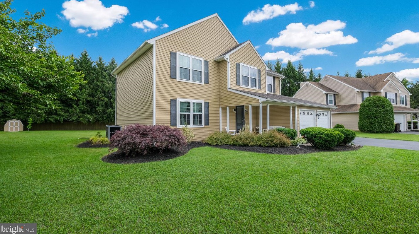 233 Winchester Dr, Horsham, PA 19044