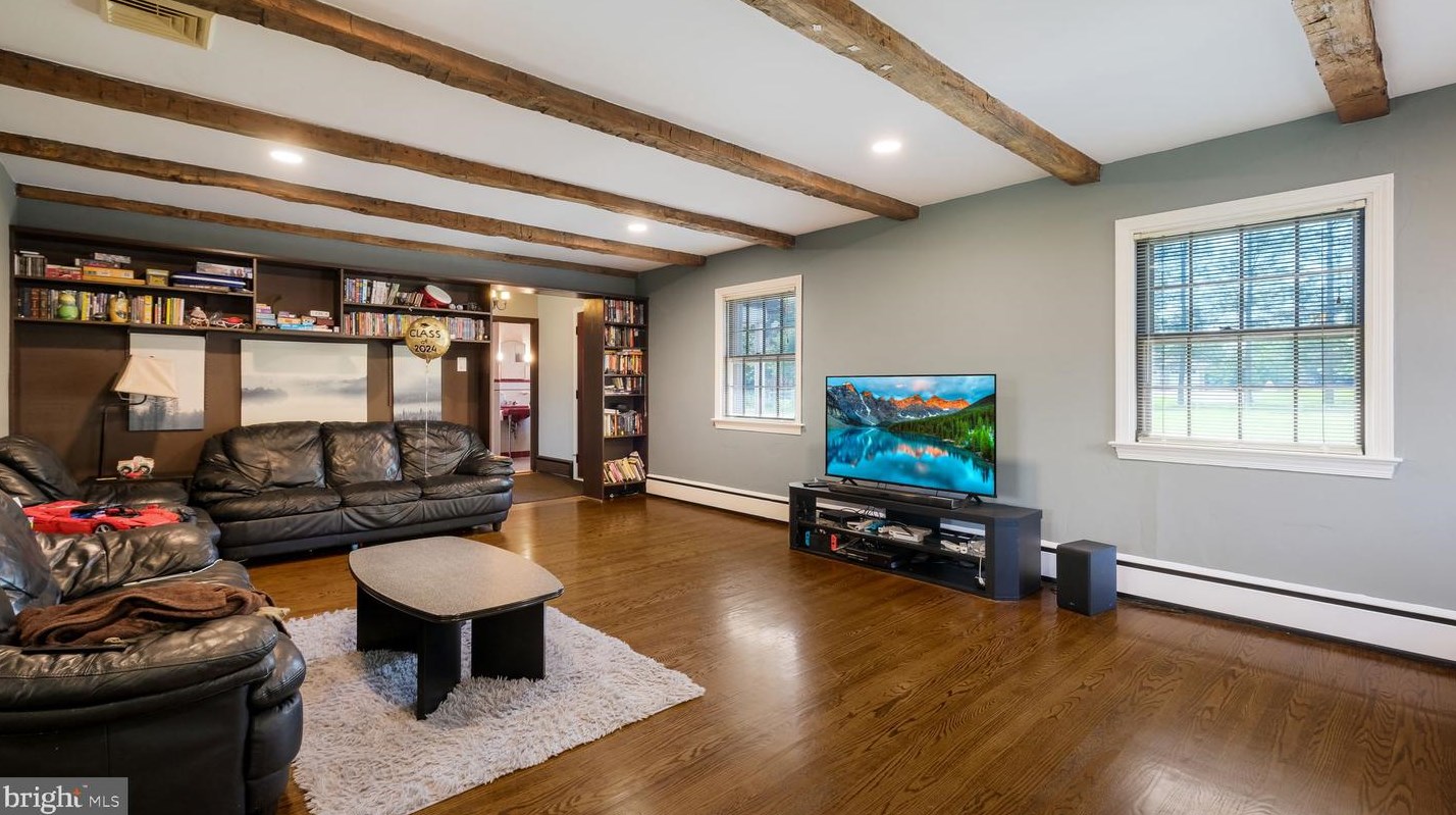 941 Tennis Ave, Prospectville PA  19002-2312 exterior