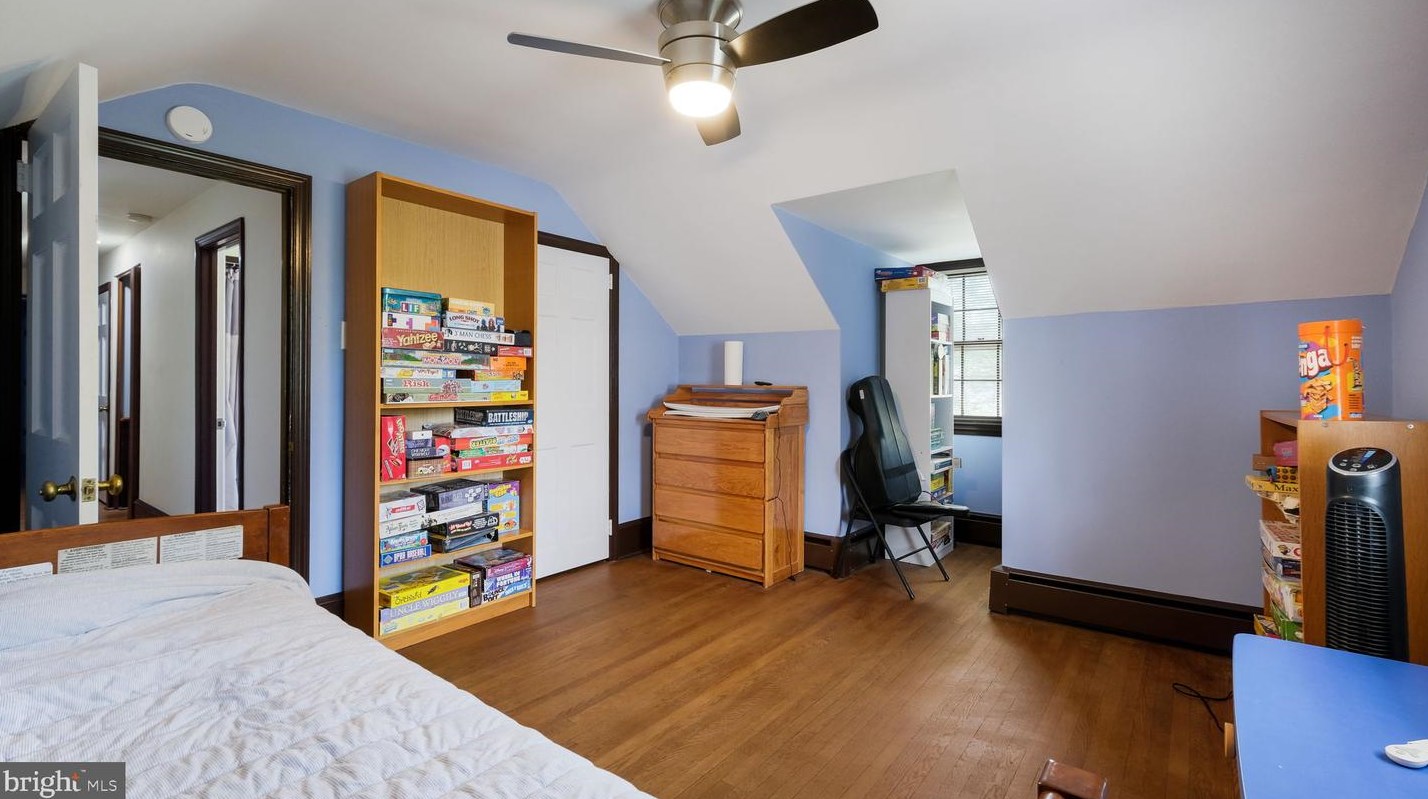 941 Tennis Ave, Prospectville PA  19002-2312 exterior