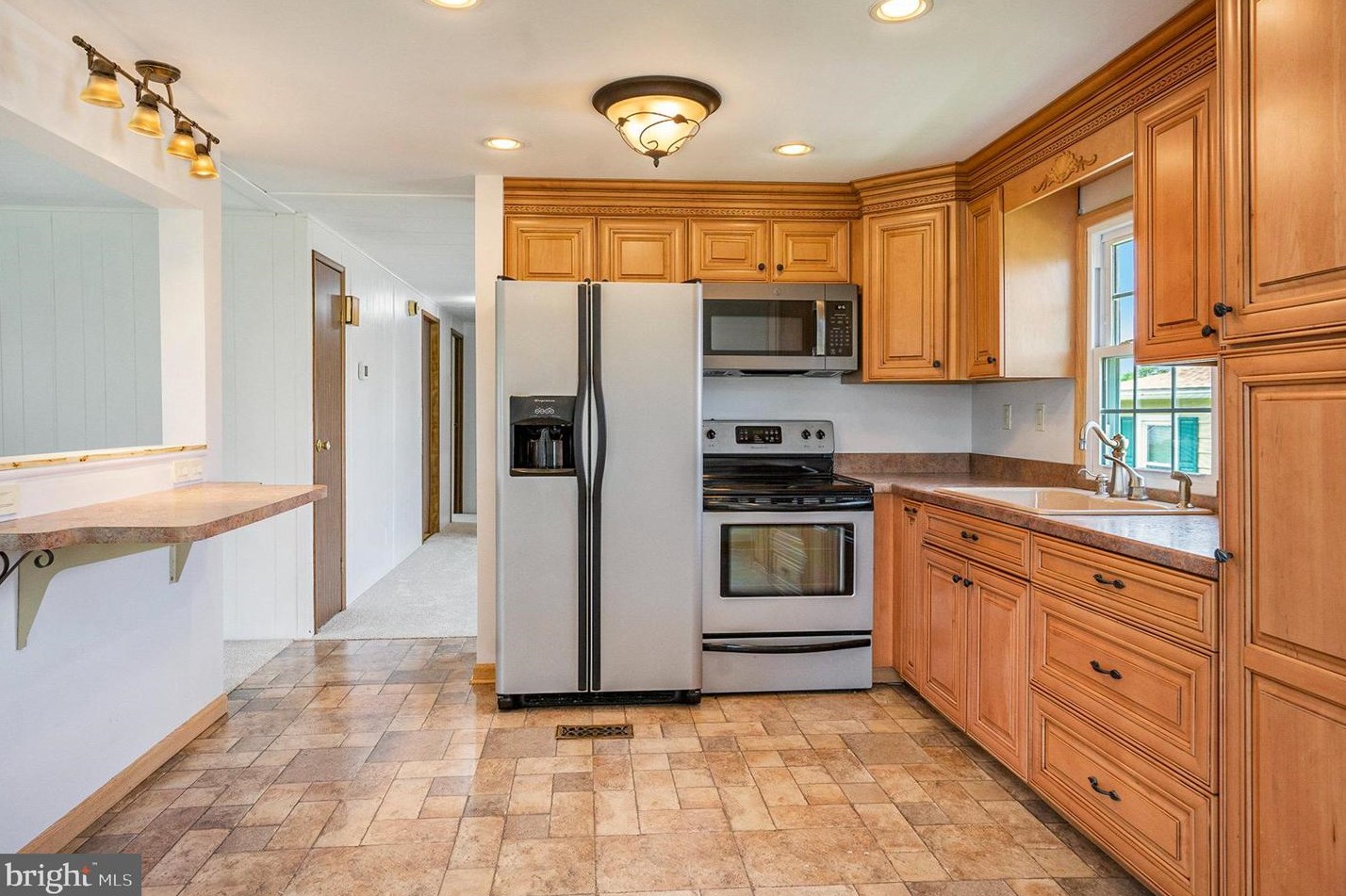 56 Neshaminy Falls Cir, North Wales, PA 19454