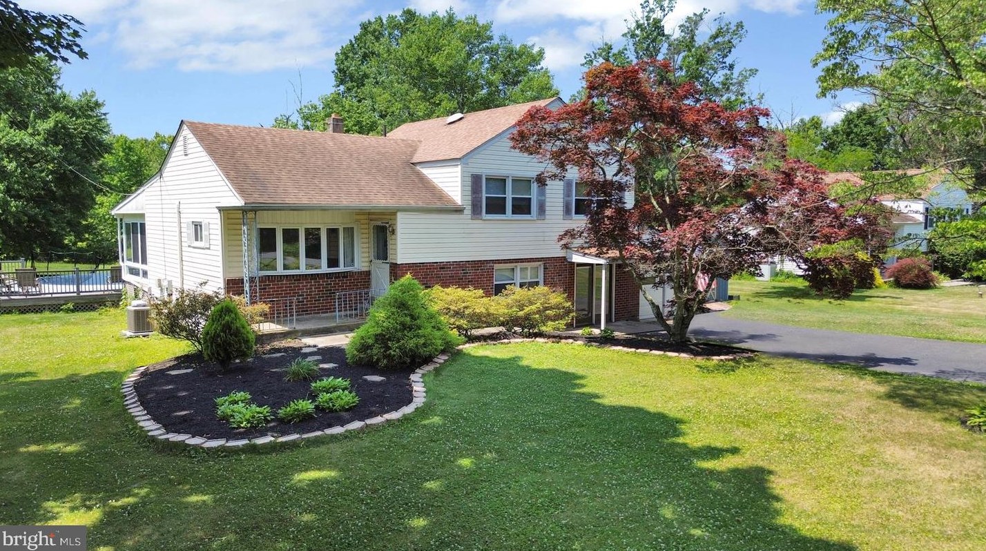 978 Jacks Ln, Lansdale, PA 19446