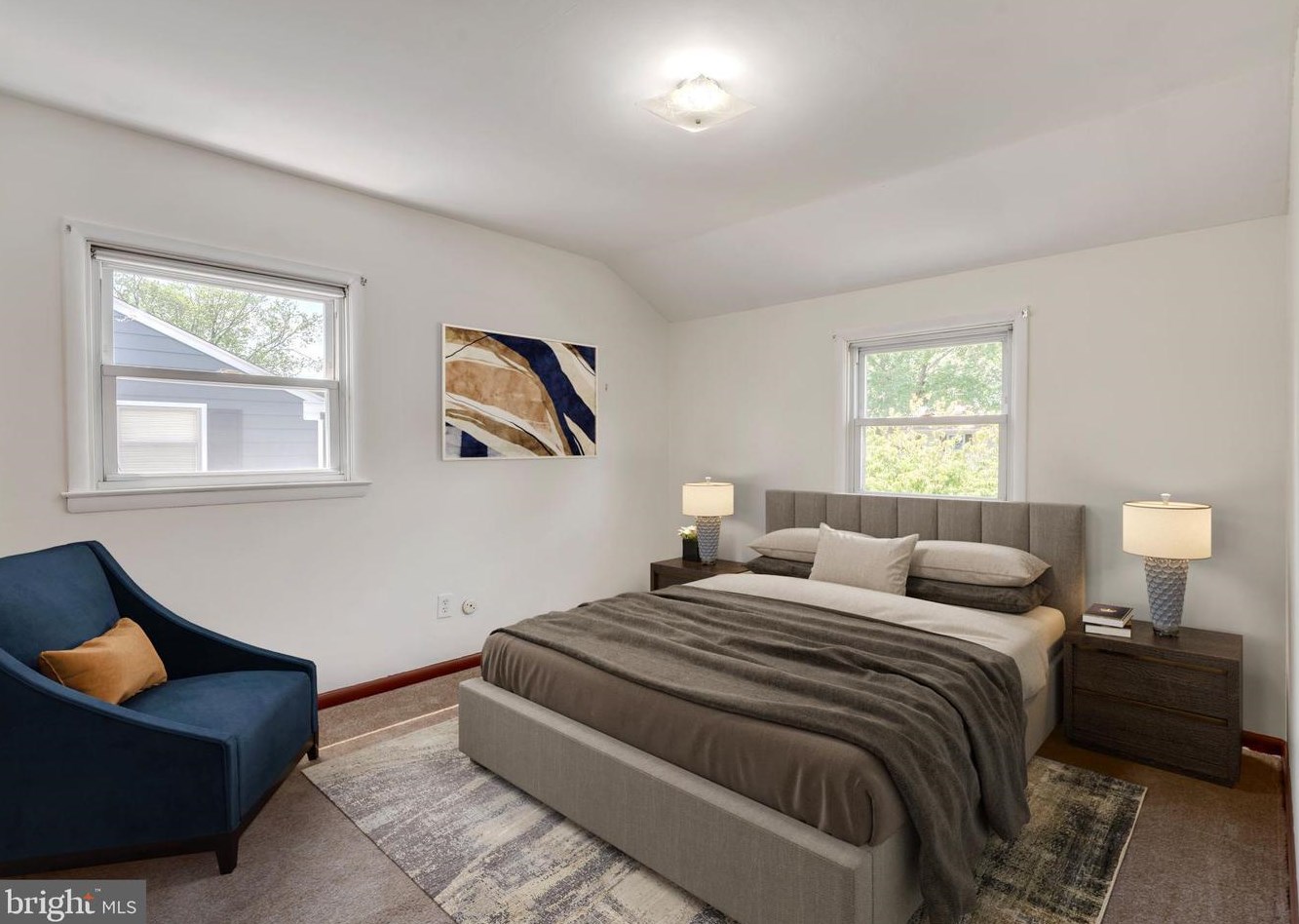 477 Old Fort Rd, Norristown PA  19406-2315 exterior