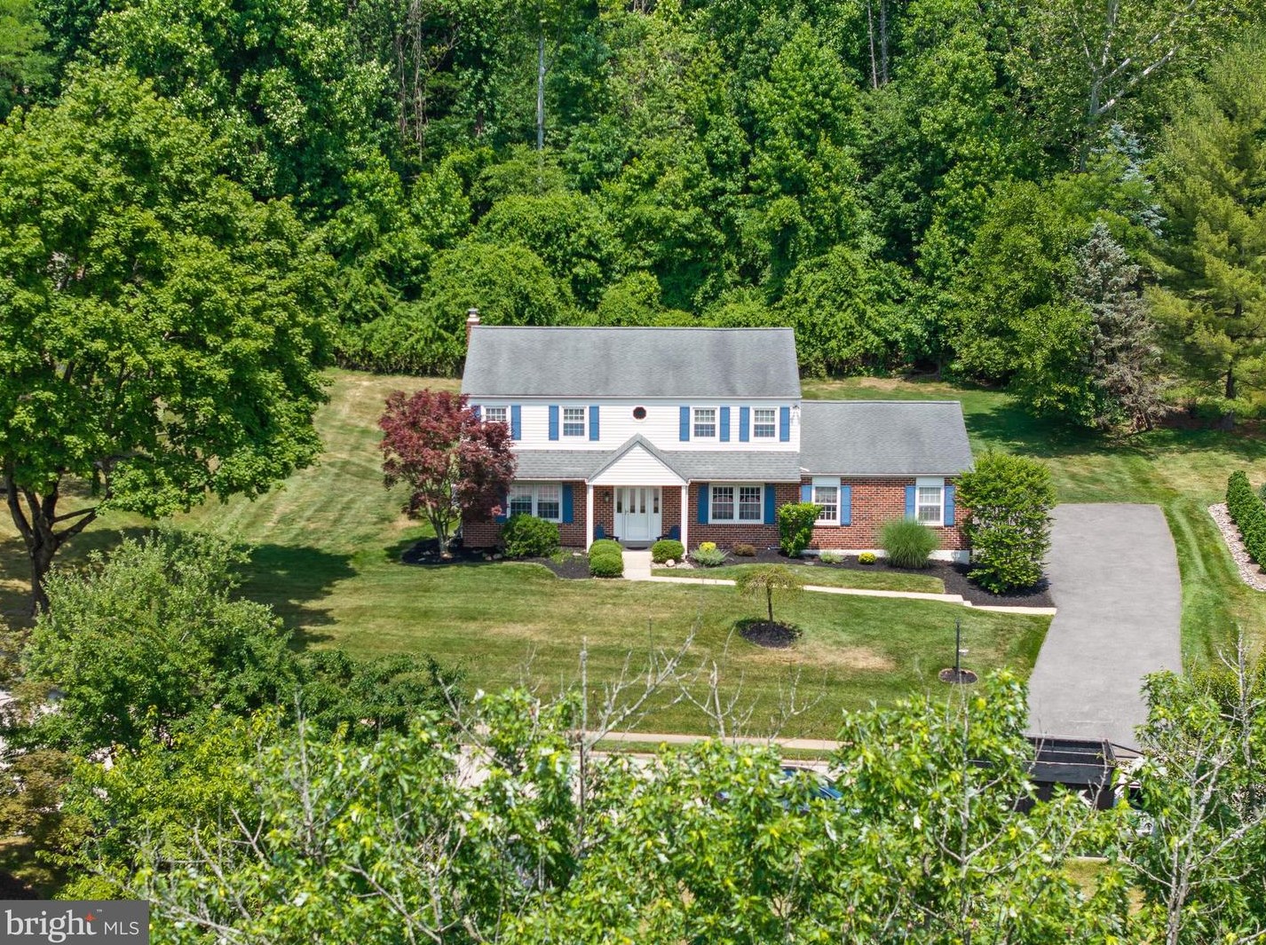 14 Buttonwood Cir, Miquon, PA 19444