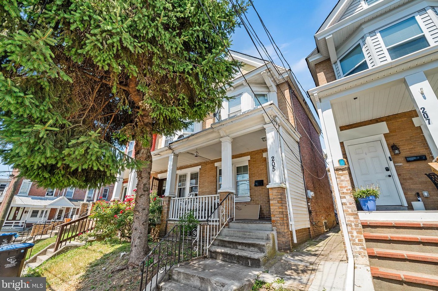205 Chain St, Norristown, PA 19401