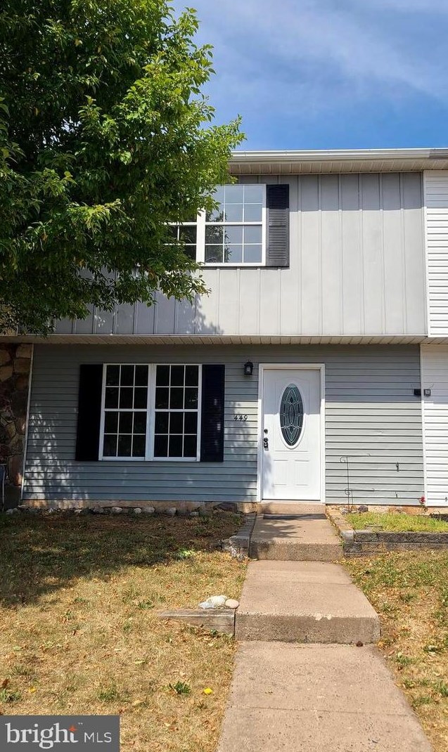 449 Blaker Dr, East Greenville, PA 18041