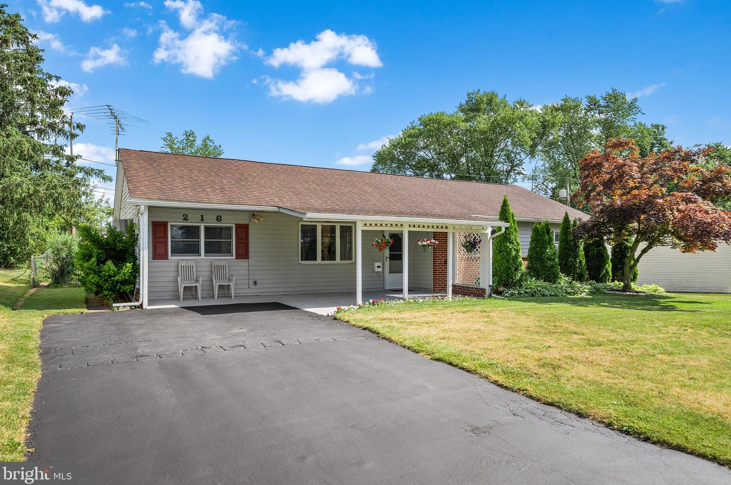 216 Bryans Rd, Norristown, PA 19401