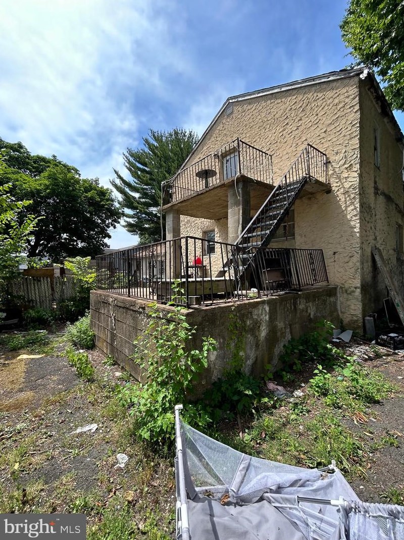 1563 Washington Ave, Willow Grove, PA 19090
