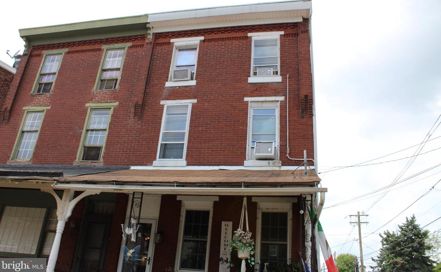 571 Stanbridge St, Norristown, PA 19401-5525