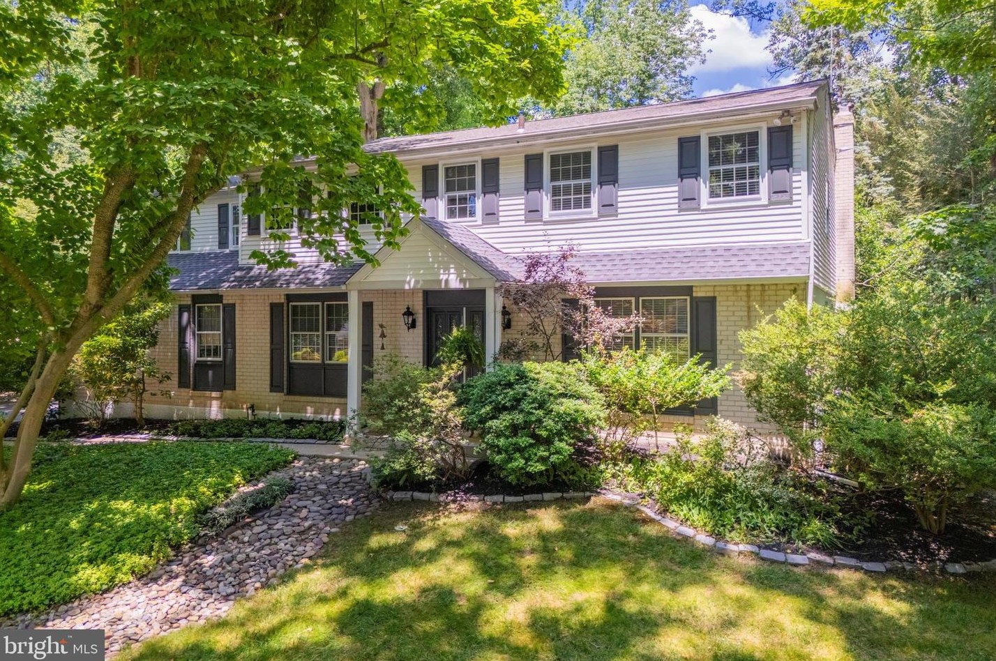 3 Copper Beech Dr, Miquon, PA 19444