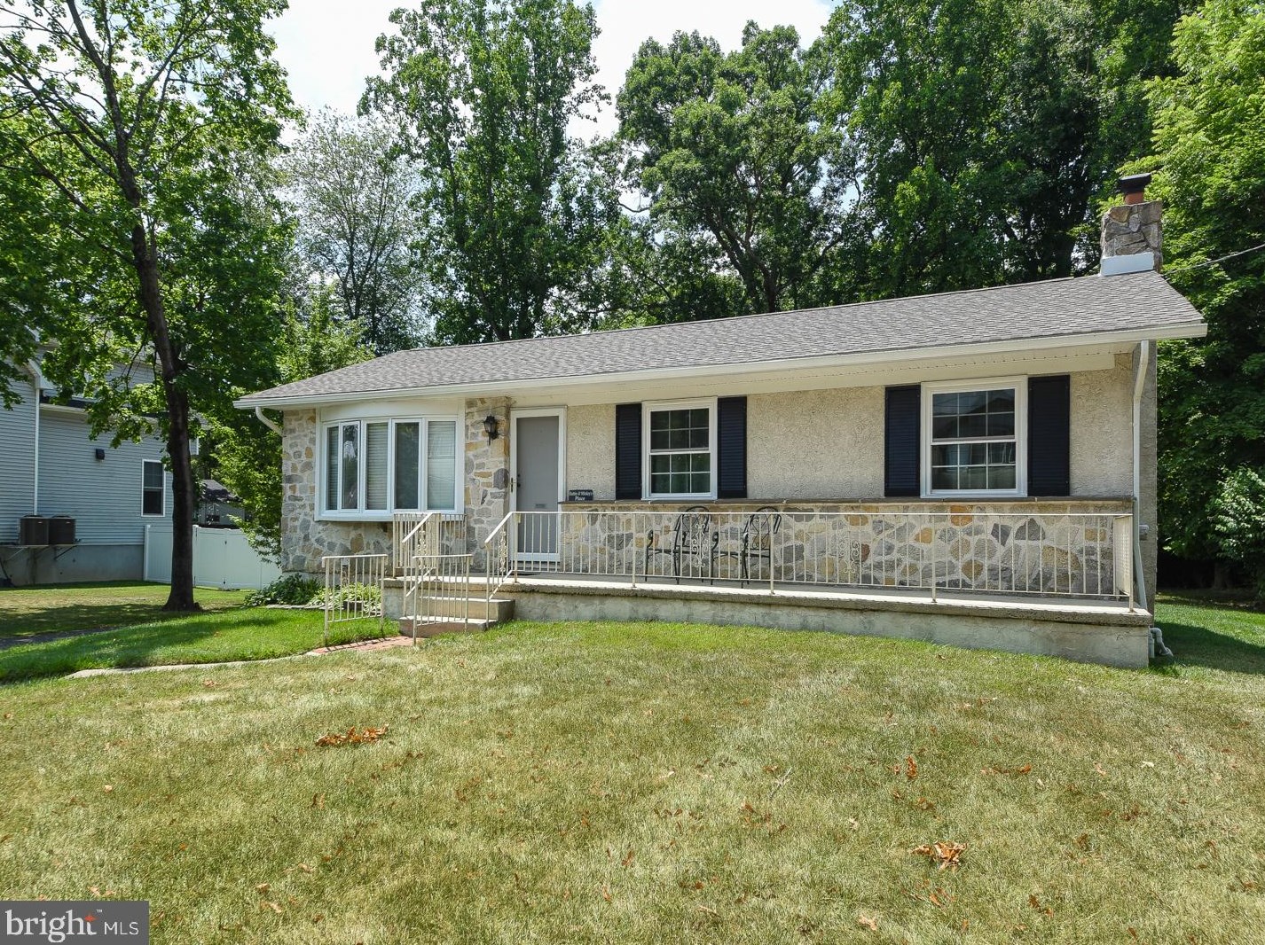 1034 Wissahickon Ave, Blue Bell, PA 19422