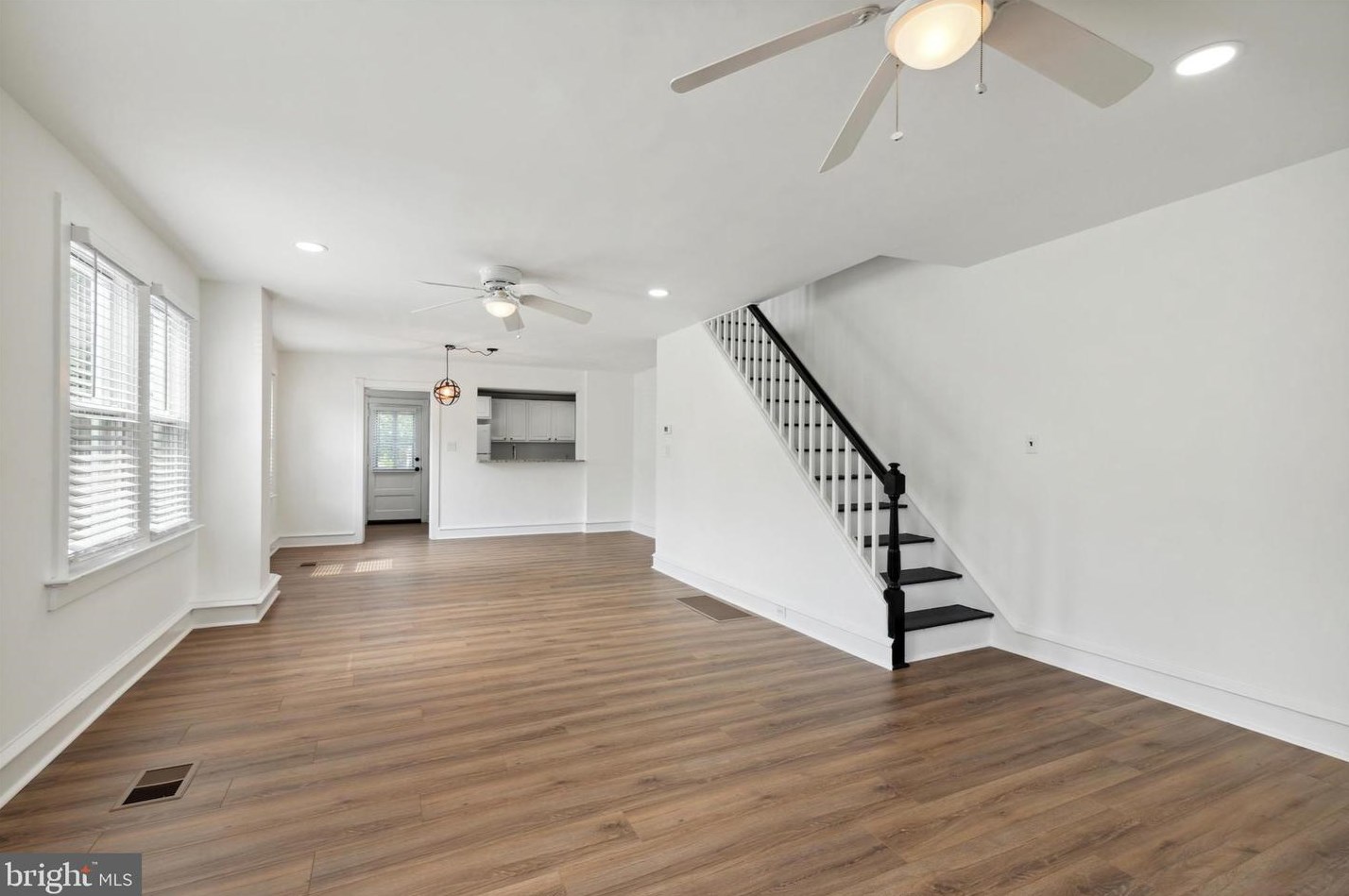 9 Jones Ave, Flourtown, PA 19031