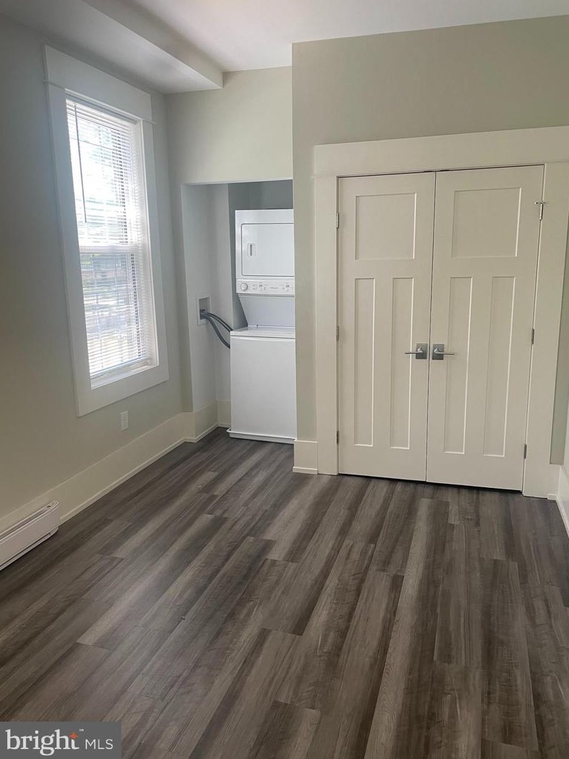 209 Cricket Ave #3, Ardmore, PA 19003