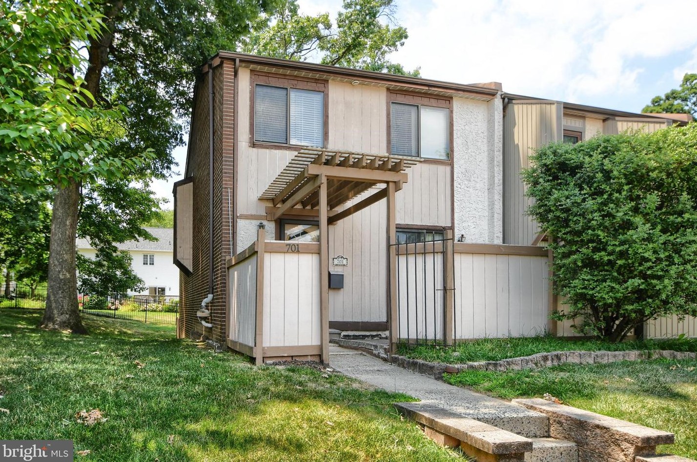 701 Bismark Way, Norristown, PA 19406