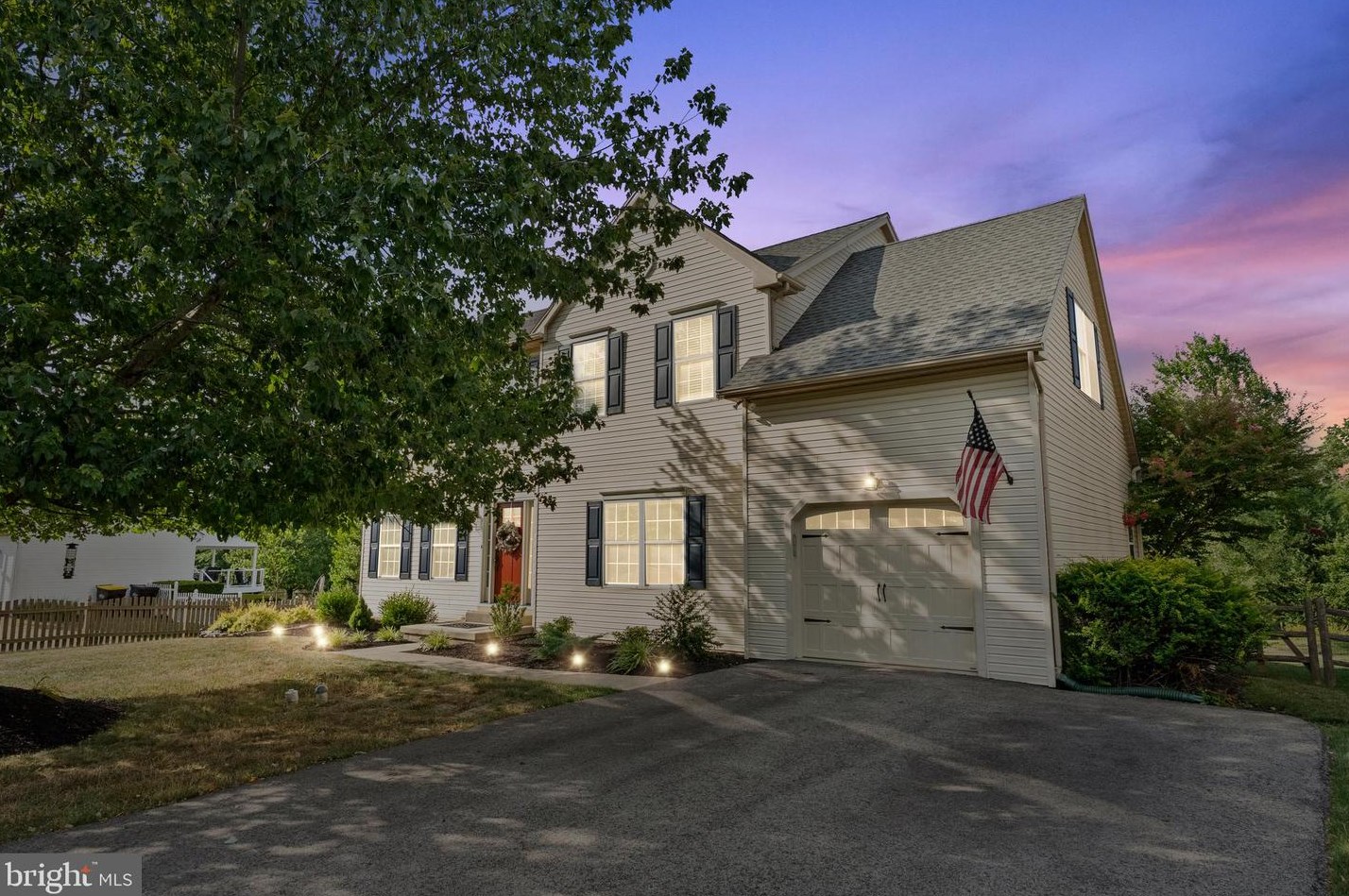 621 Charles Dr, Gilbertsville, PA 19525