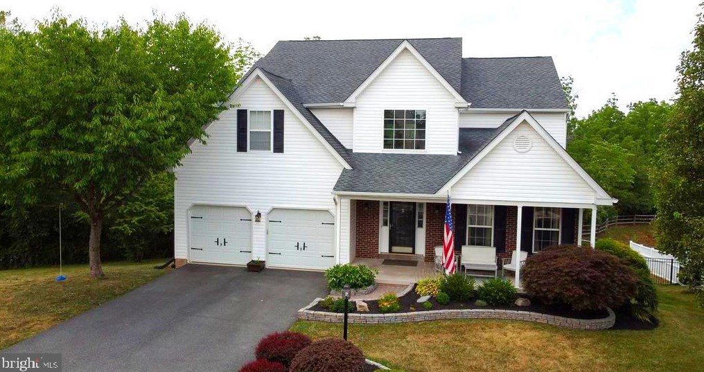 515 Centennial Ave, Gilbertsville, PA 19525